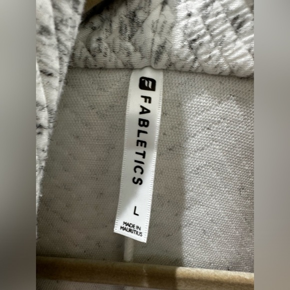 Fabletics Heathered gray quilted like open cardigan - Picture 2 of 5